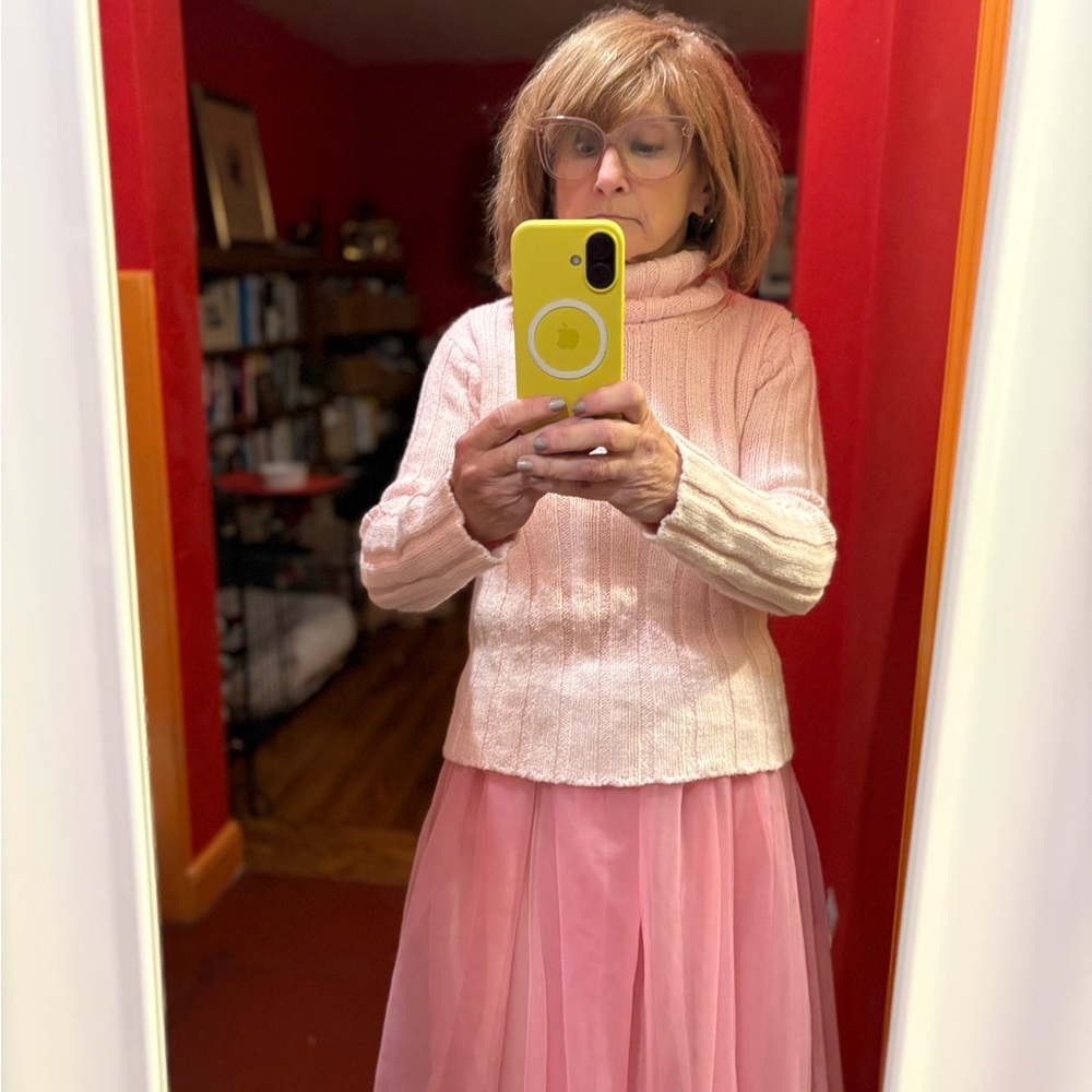 Meet your Posher, Joan
